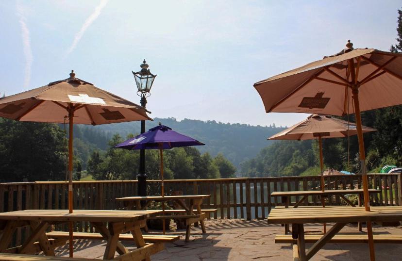 Ye Old Ferrie Inn Symonds Yat Exterior foto